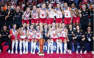 Filenin Sultanlar� man�etleri s�sledi!