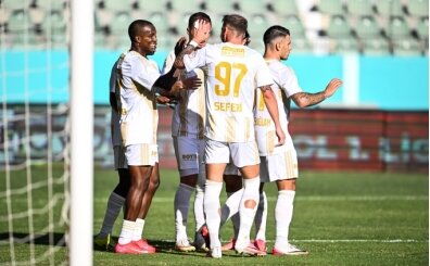 Kayserispor, �stanbul'da �ov yapt�!