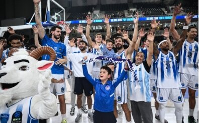 T�rk Telekom Erkek Basketbol Tak�m�, evinde Roma'y� devirdi