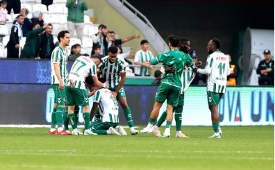 Konyaspor'a Awaziem hayat verdi!