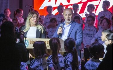 �mit G�ler: 'Arda sadece futbol oynam�yor, bir misyon ta��yor'