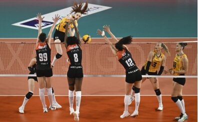 Vak�fBank 7, Eczac�ba�� 2. �ampiyonlar Ligi kupas�n� istiyor