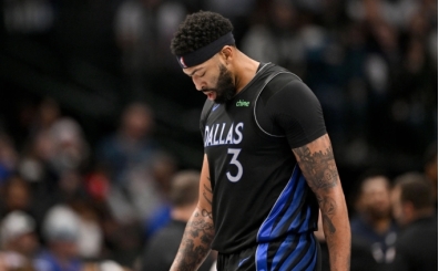 Anthony Davis piyasas� so�udu, Hawks ve Raptors geri �ekildi