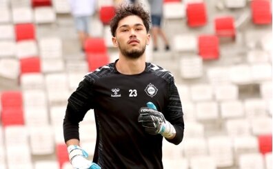 Altay'da g�zler kaleci Ula�'�n �zerinde