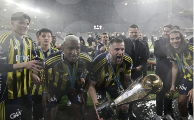 Fenerbah�e'den S�per Kupa'ya dev prim!
