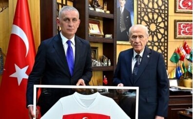 Devlet Bah�eli'nin talimat�yla A Milli Tak�m'a yeni mar�