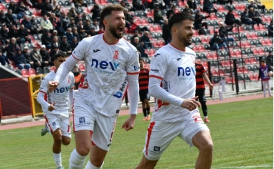 Balıkesirspor play-off kapısını araladı