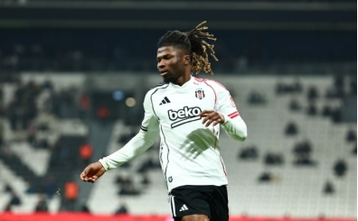 Be�ikta�'ta El Bilal Toure rekora ko�uyor