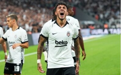 Emirhan Top�u performans�yla g�z dolduruyor