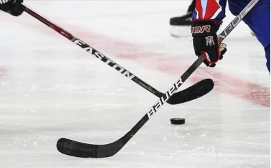 18 Ya� Alt� Kad�n Buz Hokeyi Milli Tak�m�, D�nya �ampiyonas�'nda piste ��kacak