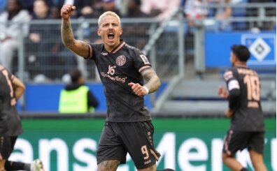 Mainz deplasmanda Hamburg'u farkl� ge�ti!