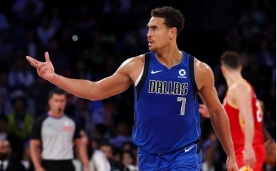 Dwight Powell, Dallas'taki 12 yılın ardından serbest kaldı