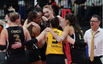 Vak�fBank, play-off'un ilk ma��nda Eczac�ba��'n� ma�lup etti!