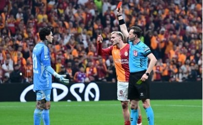 Galatasaray - Fenerbahçe: Derbide kartlar havada uçuşuyor!