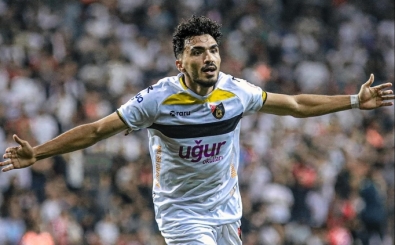 Bursaspor, Emir Kaan'� kadrosuna katt�