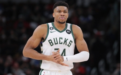 Milwaukee Bucks'a k�t� haber: Giannis Antetokounmpo