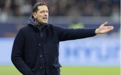 Eintracht Frankfurt'ta Toppm�ller d�nemi sona erdi!