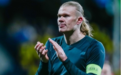 Manchester City futbolcular�ndan taraftara anlaml� jest