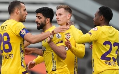 Umut Bozok: 'T�rk futbolunda bir �eyler oluyor!'