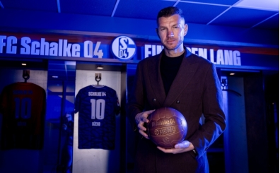 Schalke'de Edin Dzeko'ya büyük övgü!
