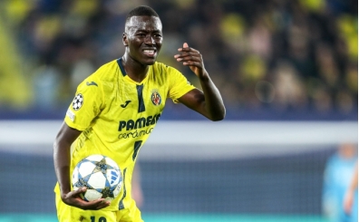 Galatasaray, Pape Gueye'den haber bekliyor