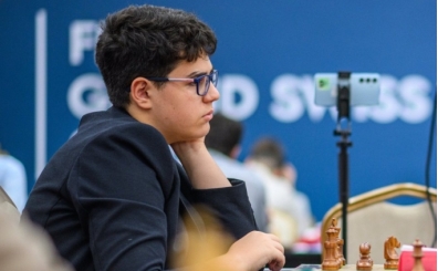 Ya��z Kaan Erdo�mu�, Tata Steel ustalar kategorisinde yar��acak