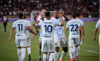 Avrupa'n�n en iyi 5 liginin 4'�nde �ampiyonluk yar��� devam ediyor