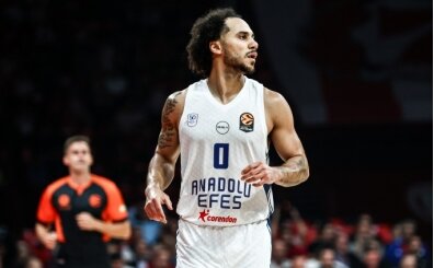 Anadolu Efes'te Shane Larkin geri döndü!
