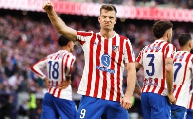 Barcelona'dan s�rpriz santrfor hamlesi: S�rloth