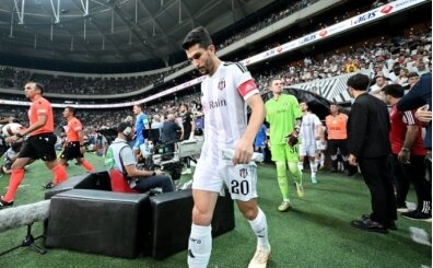 Beşiktaş'tan Necip Uysal için veda töreni