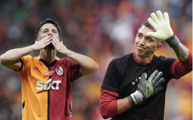 Galatasaray'da eski kaptanlar d�mende