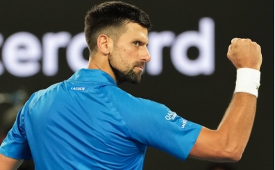Avustralya A��k'ta Djokovic ve Swiatek ikinci tura kald�