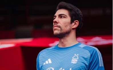Nottingham Forest, Stefan Ortega'y� duyurdu!