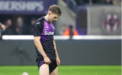 Trabzonspor'dan Anderlecht'e transfer olan Sikan, kadro d��� iddialar�na yan�t verdi