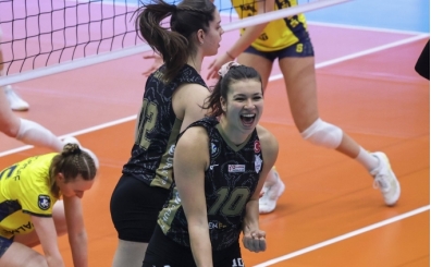 Zeren Spor, play-off turu r�van��nda Palmberg kar��s�nda