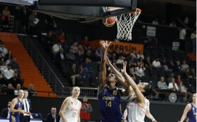 Fenerbah�e Opet yoluna nama�lup devam ediyor!