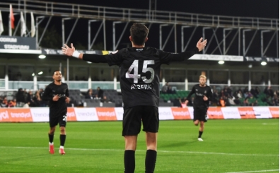 Ege derbisinde mutlu taraf Manisa FK