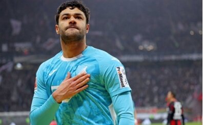 Ozan Kabak Bundesliga'da haftanın ilk 11'ine seçildi!