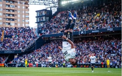 Valencia 4 ma� aradan sonra galibiyet ald�!