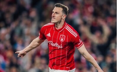 Nottingham Forest final i�in avantaj� kapt�!