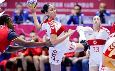 U20 Kad�n Hentbol Milli Tak�m�, �spanya'ya ma�lup
