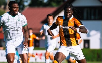 Konyaspor, Hull City'ye �� golle ma�lup oldu