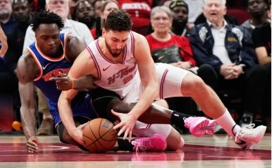 Rockets, Alperen ve Durant önderliğinde Knicks'i farklı geçti