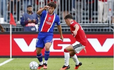PSG ile Manchester United yeni�emedi!