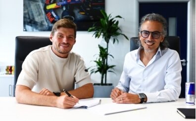 Red Bull'dan Verstappen hamlesi: S�zle�mesi 2030'a kadar uzat�ld�
