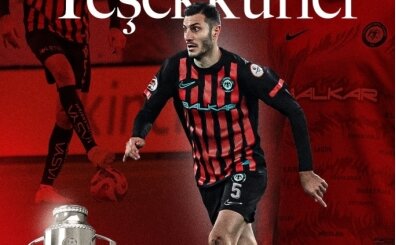 �orum FK'de iki ayr�l�k birden!