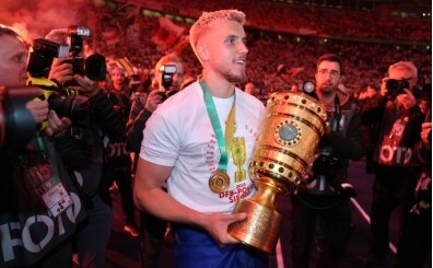 Galatasaray'da imza an meselesi: Ermedin Demirovic