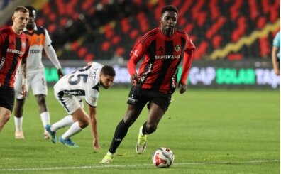 Samsunspor'dan savunma ve forvet hatt�na transfer