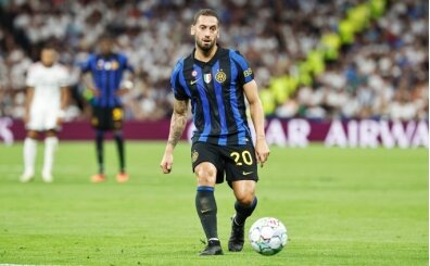 Hakan �alhano�lu transferinde fla� geli�me! S�zle�me detaylar�n� duyurdular