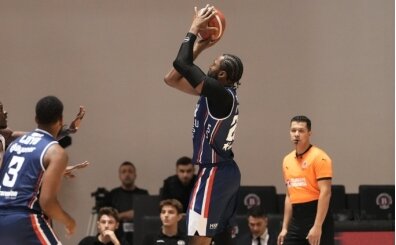 Anadolu Efes, Bordo Band�rma'y� evinde devirdi